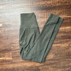 Beyond Yoga High-Waisted Olive Green Leggings - XXS